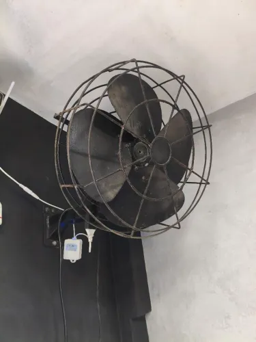 Ventilador Industrial WEG bivolt