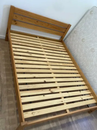 Cama casal + Colchão 