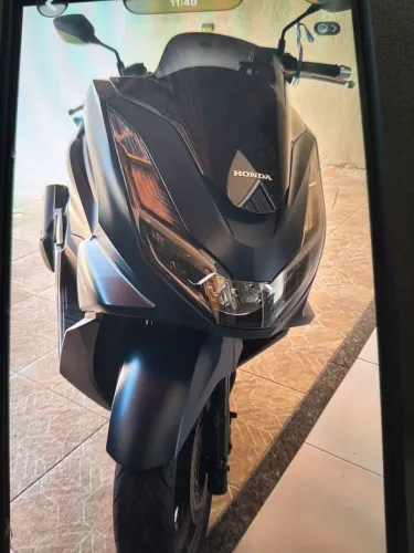 Vendo Moto PCX 160 - Novíssima 