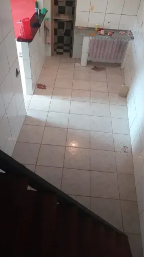 OPORTUNIDADE - Casa 2 andares 3 quartos no Rio Sena / Suburbana - 60 MIL