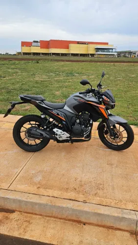 Vende-se Fazer 25 Conected
