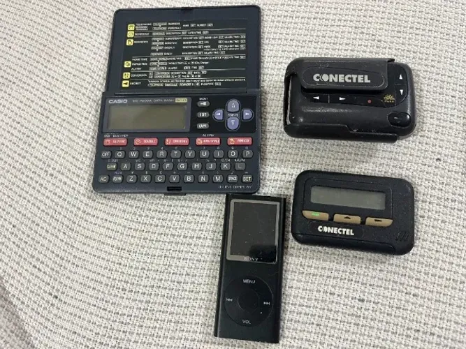 Pager (Bip) Motorola, Agenda Eletrônica e MP3