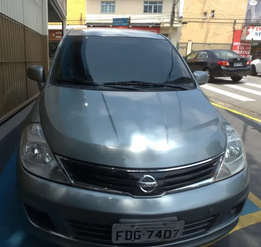 Nissan Tiida S 1.8/1.8 Flex 16V Mec. 2013
