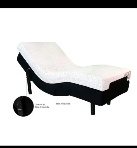 Vendo uma cama elétrica articulada 2 motores e uma cadeira de rodas os 2 estão semi novos