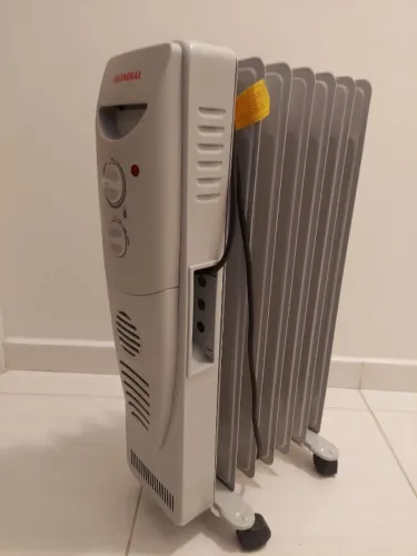 Aquecedor de Ambiente Mondial - Óleo Cinza 1500W 127V