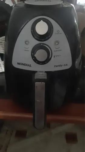 Airfyer em perfeito estado pouco usada