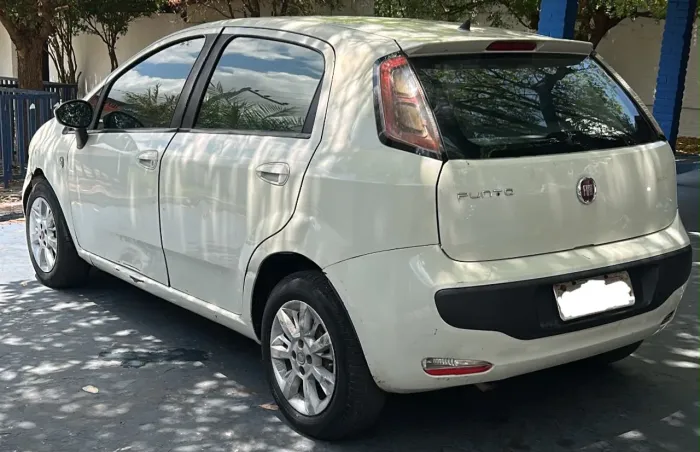 Fiat Punto Attractive Italia 1.4 F.flex 8V 5P 2016
