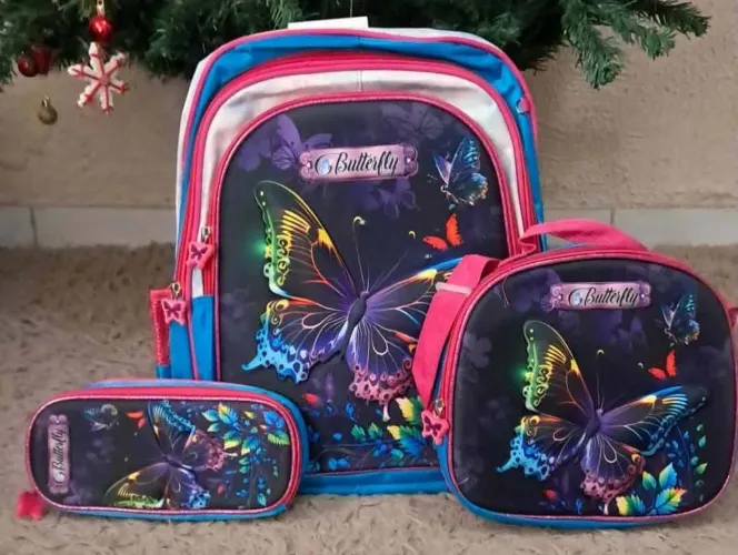 Mochila infantil 3D com luzes que pisca 