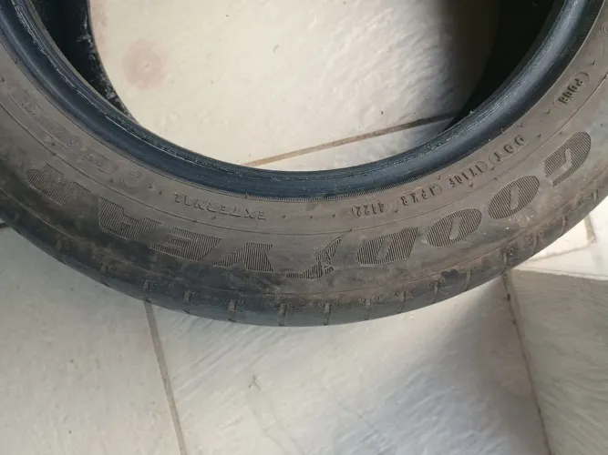 Pneus aro 205/55/16