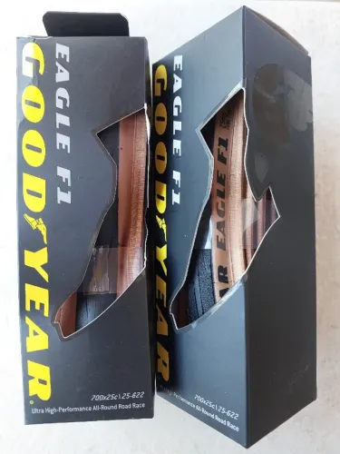 Pneus de ciclismo Goodyear