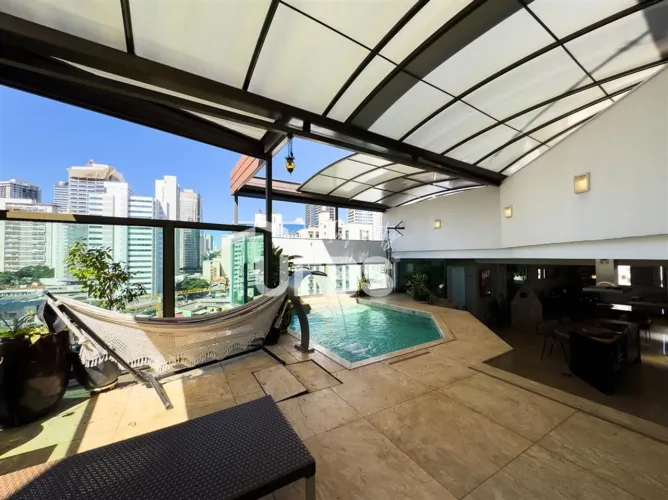 Duplex de Altíssimo Luxo com 397,54 m² no Setor Oeste