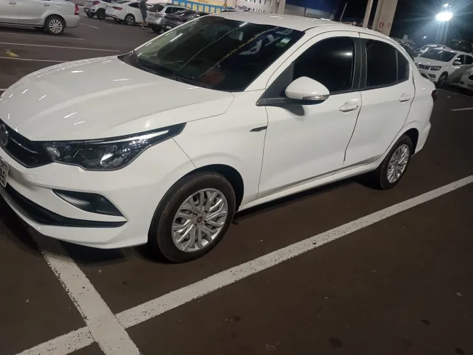 Fiat Cronos Drive 1.3 8V Flex 2020