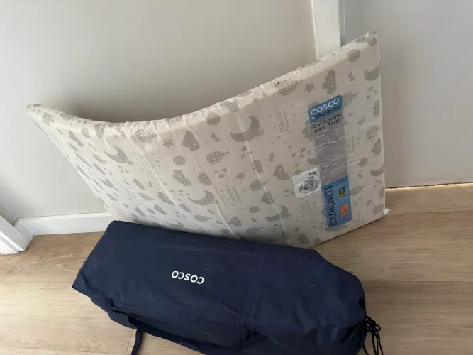 Berço portátil Cosco Nany - Azul com colchonete