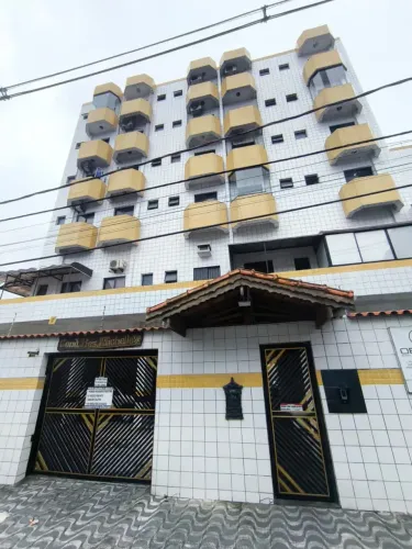 Kitnet com elevador - Mobiliada - Ocian - Praia Grande - SP - AML63
