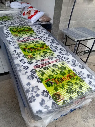 Cama de Solteiro Colchão Espuma