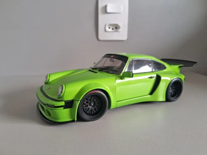 Miniatura 1:18 Solido Porsche KSR