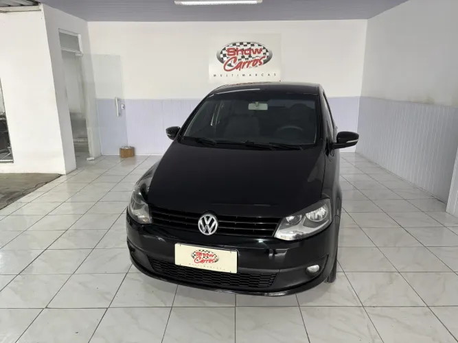 Volkswagen Fox 1.6 MI Total Flex 8V 5P 2012
