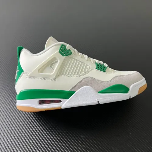 Jordan 4 Nike SB Pine green