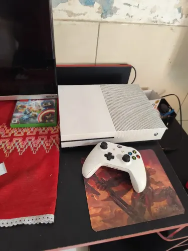Vendo Xbox one s