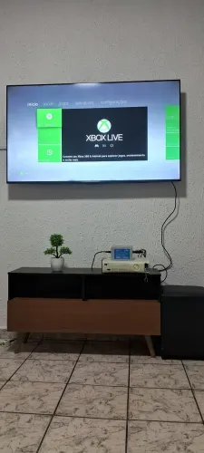 Xbox 360 Fat Funcionando, So o Video game. Sem controle, sem fonte, sem cabos.