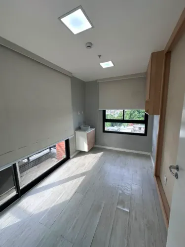 BRITANIA PARK OFFICE, COM ARMÁRIOS E AR, 2 SALAS + RECEPÇÃO CLIMATIZADO