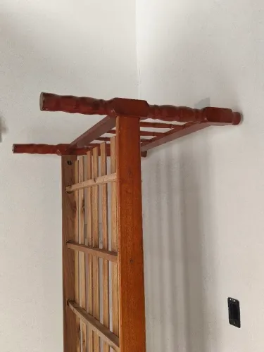 Cama de Madeira 