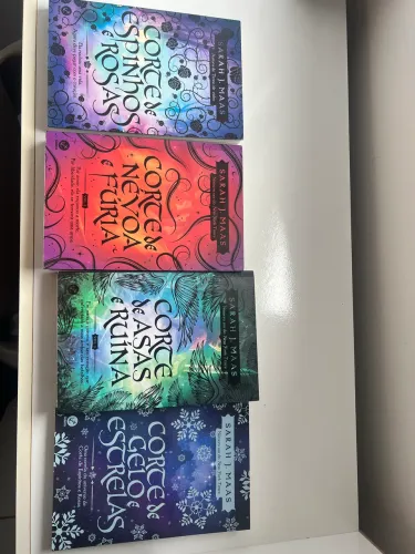 LIVROS USADOS EM EXCELENTE ESTADO