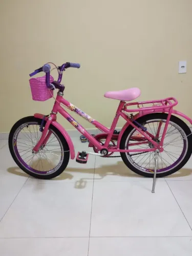 Venda de uma bicicleta infantil 