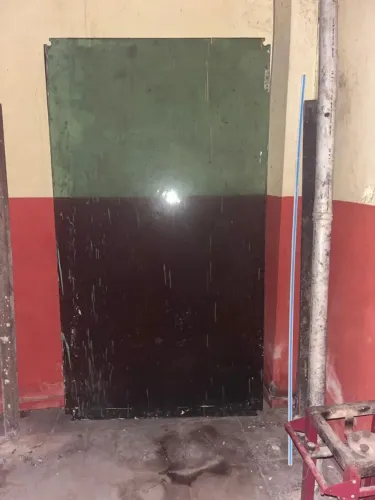 Vende-se porta de vidro com película de privacidade