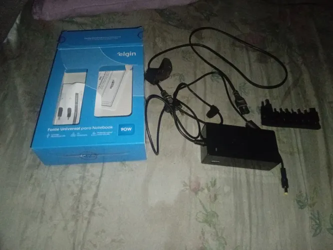 Fonte Universal para notebook