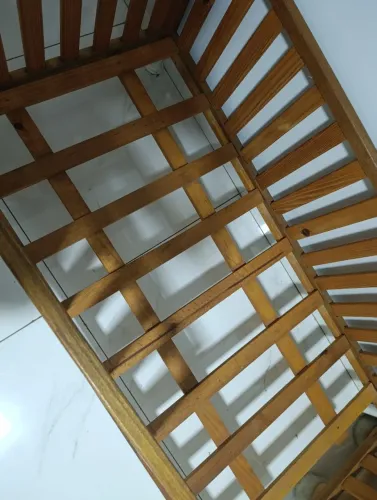Vende se cama montessoriana
