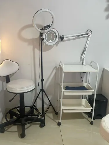 Mocho, carrinho auxiliar lupa ring light