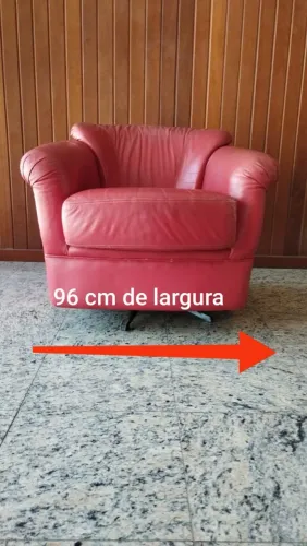 POLTRONA DE BALANÇO GIRATÓRIA 