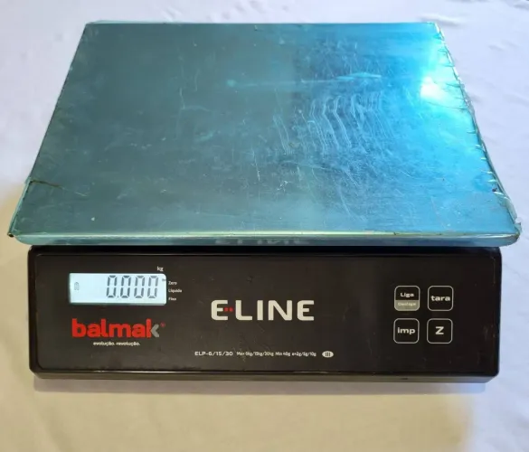 Balança Digital Precisão Balmak 30kg E-Line - Semi-Nova (Não Teve Uso-Plástico de Fábrica)