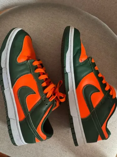Nike Dunk Low Miami Hurricanes tam 40 laranja e verde original