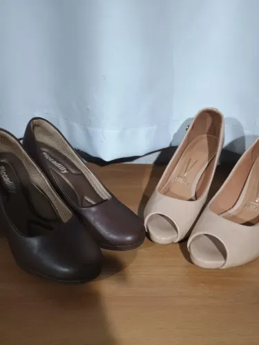 Sapatos de salto- número 35
