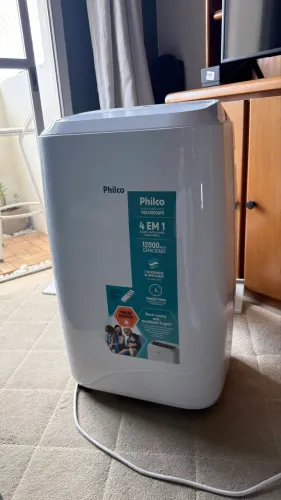 Ar-condicionado Portátil Philco 12.000 BTUs Quente/Frio 4 em 1
