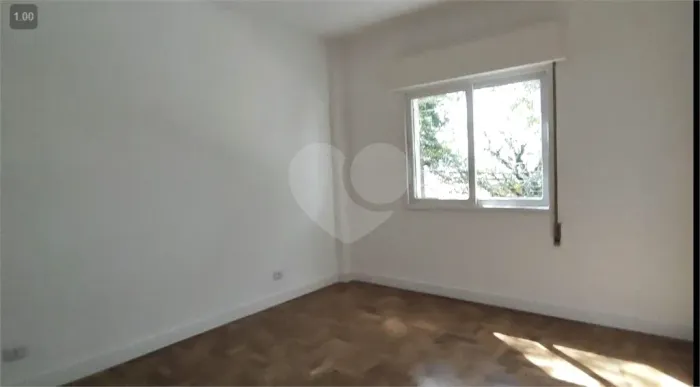 Apartamento à venda com 3 quartos no condomínio Luzitania, São Paulo - SP