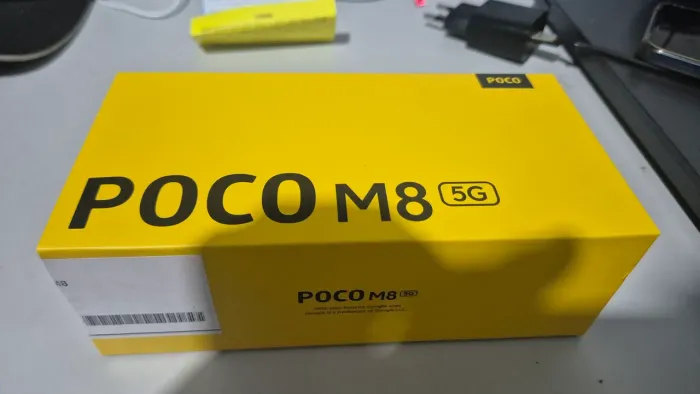 Poco m8