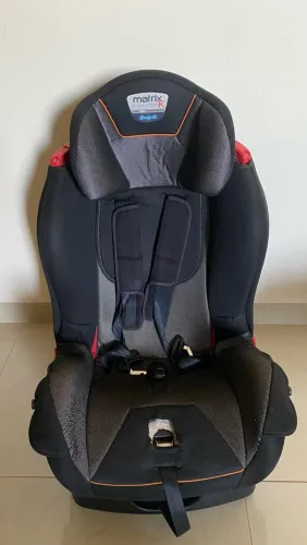 Cadeirinha infantil para carro - Reclinável