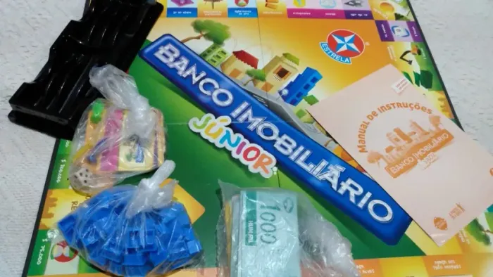 Jogo Banco imobiliário Júnior SEM a caixa.