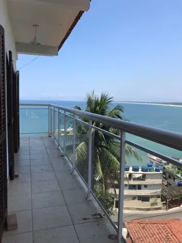 Venda- Casa em Barra de Guaratiba ,com vista para Restinga da Marambaia