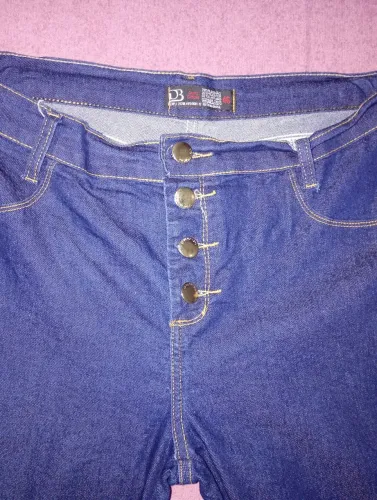Calça Jeans feminina tamanho 46