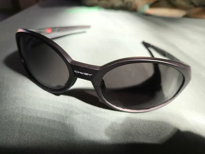 Oakley Eye Jacket? Redux