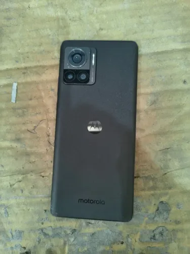 Moto Edge 30 ultra