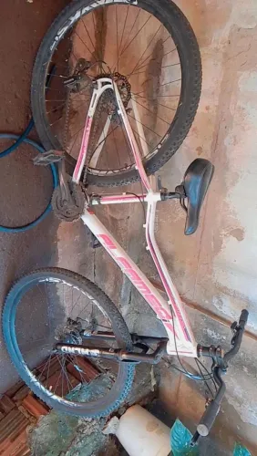 Vende -Se Bicicleta
