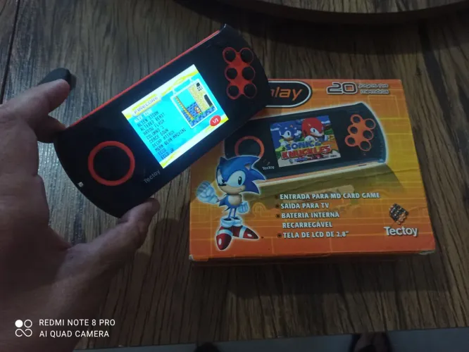 Mega drive portátil na caixa