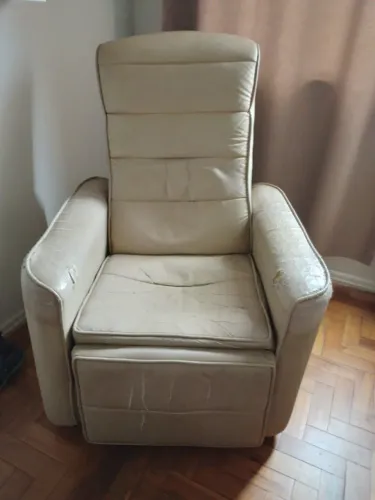 Poltrona Reclinável
