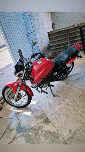 VENDO OU TROCO ESSE MOTO