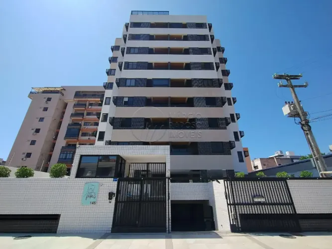 Apartamento 2 Quartos e Varanda em Andar Alto à venda no Edifício Paris na Jatiuca